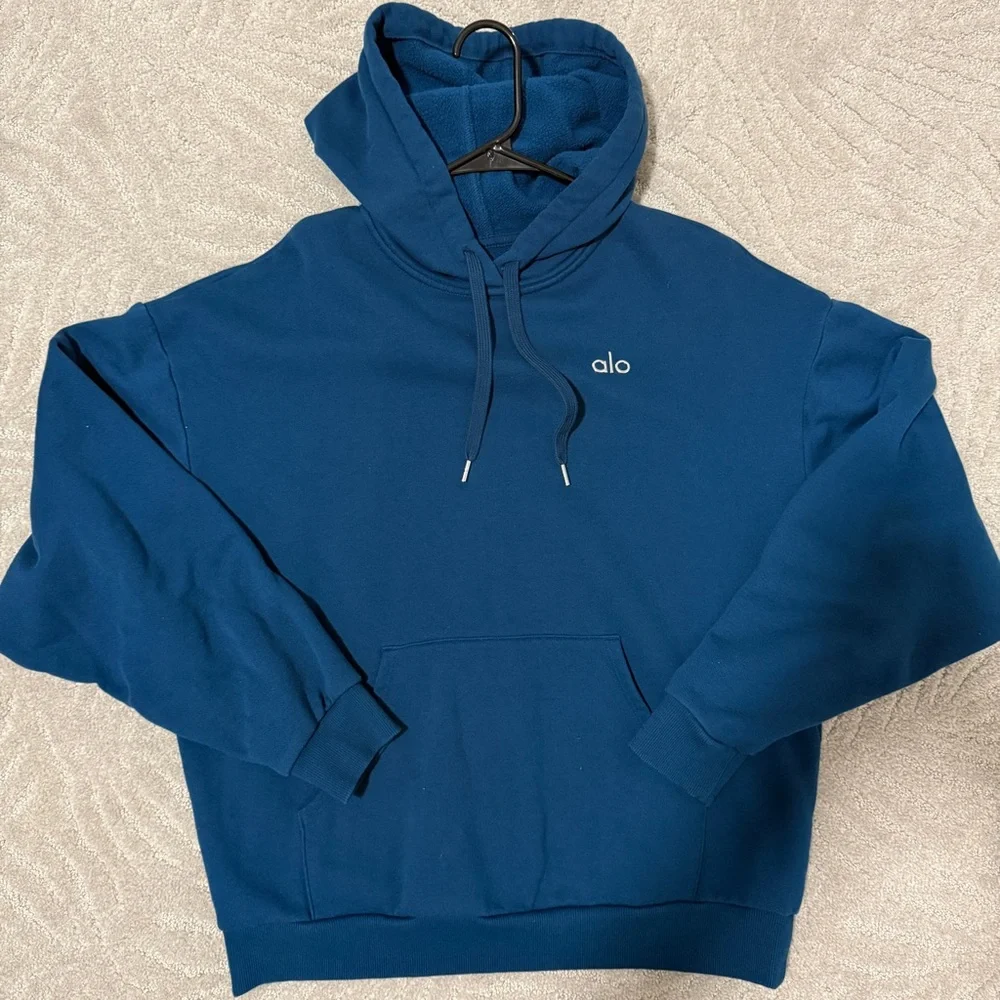 ALO Yoga Eclipse Blue Hoodie - Picture 2 of 2